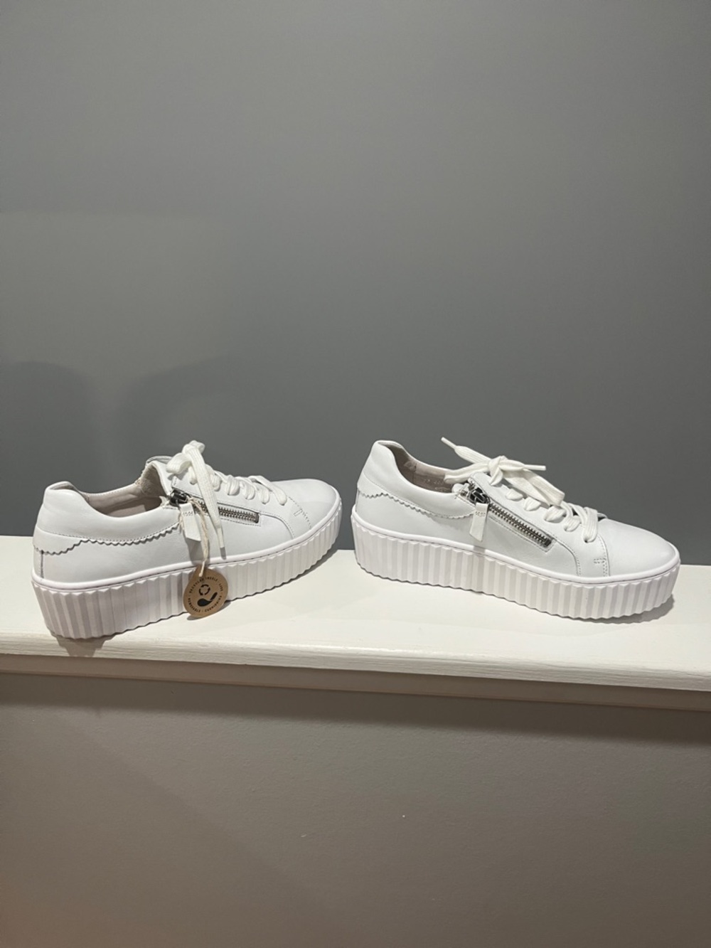 WOMEN'S GABOR ZIP PLATFORM SNEAKER UK 5.5 USA 8 NWT no box